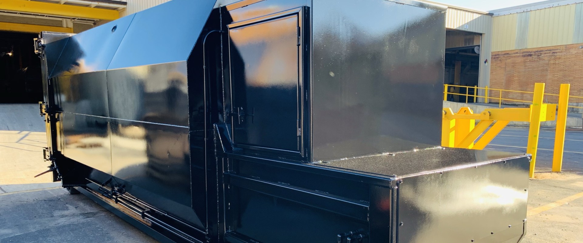 How to Increase the Life Expectancy of a Trash Compactor